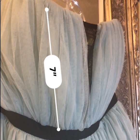 Dress - Picture 5 of 6